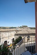 Terra del sole Ibla