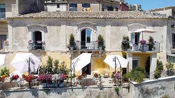 Terra del sole Ibla