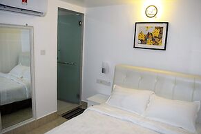 S Rose Hotel