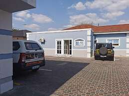 Zurich Garden Lodge
