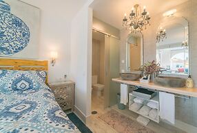 Rey Don Pedro Luxury Home