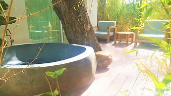 Botaniq Hotel Boutique