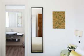 L'Insolita Reggia