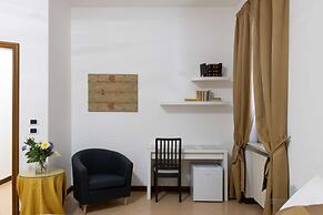 L'Insolita Reggia
