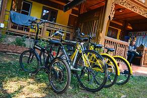 Crossroads House - Hostel