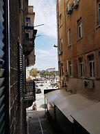 Riva Luxury Rooms