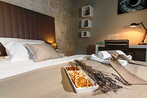 Riva Luxury Rooms
