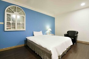 Back Home Hotel