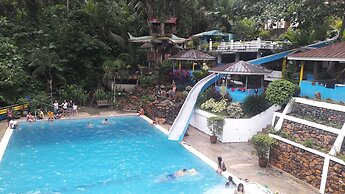 Villa d' Arco Resort