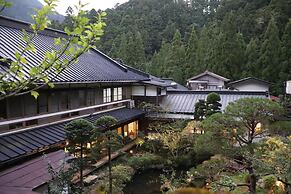 Shukubo Kakurinbo