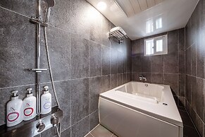 Anyang ILLOWA Hotel