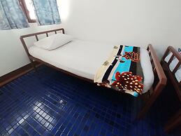 Prasuri Guest House