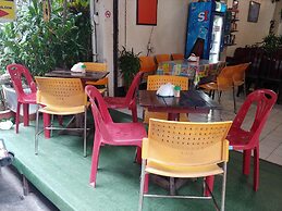 Prasuri Guest House