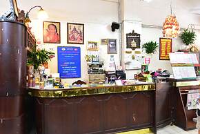 Prasuri Guest House
