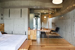 FaHaus