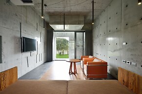 FaHaus