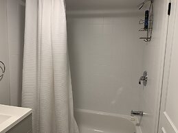 Kensington Suites
