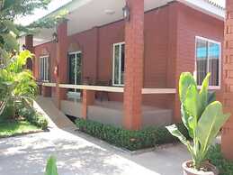Lomdao Resort