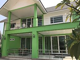 Usotel Waterland Hotel