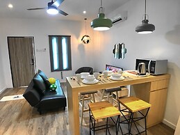 iBook 5 - Scandinavian Suites Room