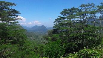 Handunkanda Nature Escape