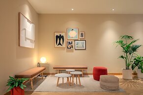 Staybridge Suites Dubai Internet City by IHG
