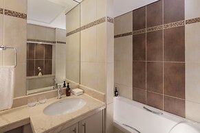 Staybridge Suites Dubai Internet City by IHG
