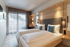 Tirol Lodge