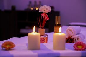 Loumage S Suites and Spa