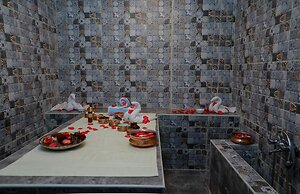 Loumage S Suites and Spa