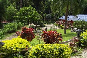 Phuchomjan Resort
