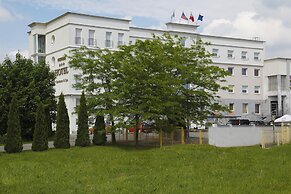 Hotel Iskierka Business & Spa