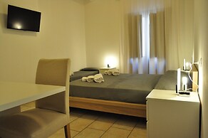 Zefiro Rooms & Breakfast