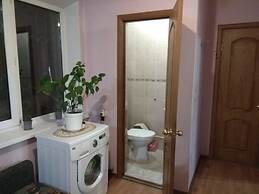 Guest House on Griboedovsky 27a - hostel