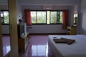 Premier Hotel Nakhonsithammarat