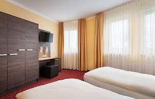 Ates Hotel Lampertheim by Aurum