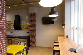 Hotel Bee Station - Hostel