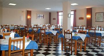 Hostal Arias
