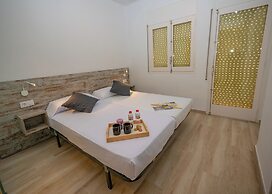AGI Gloria Rooms