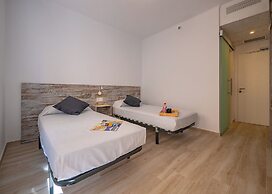 AGI Gloria Rooms