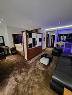 Apartments M Palace
