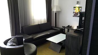 Apartments M Palace