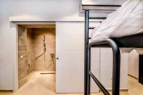 Hostel A2C - Adults Only