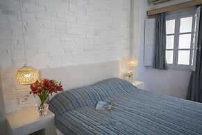 Ianthe Apartments and Villa