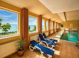 Világos Hotel Balatonvilágos