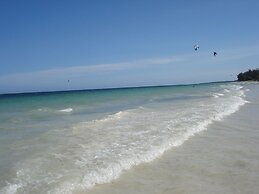 Coconut Beach Apartments