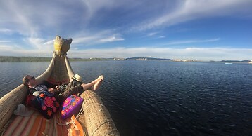 Uros LodgeTiticaca Peru