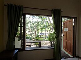 Baanmai Kon Muang
