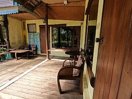 Baanmai Kon Muang