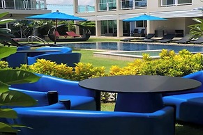 Surf & Sand Resort